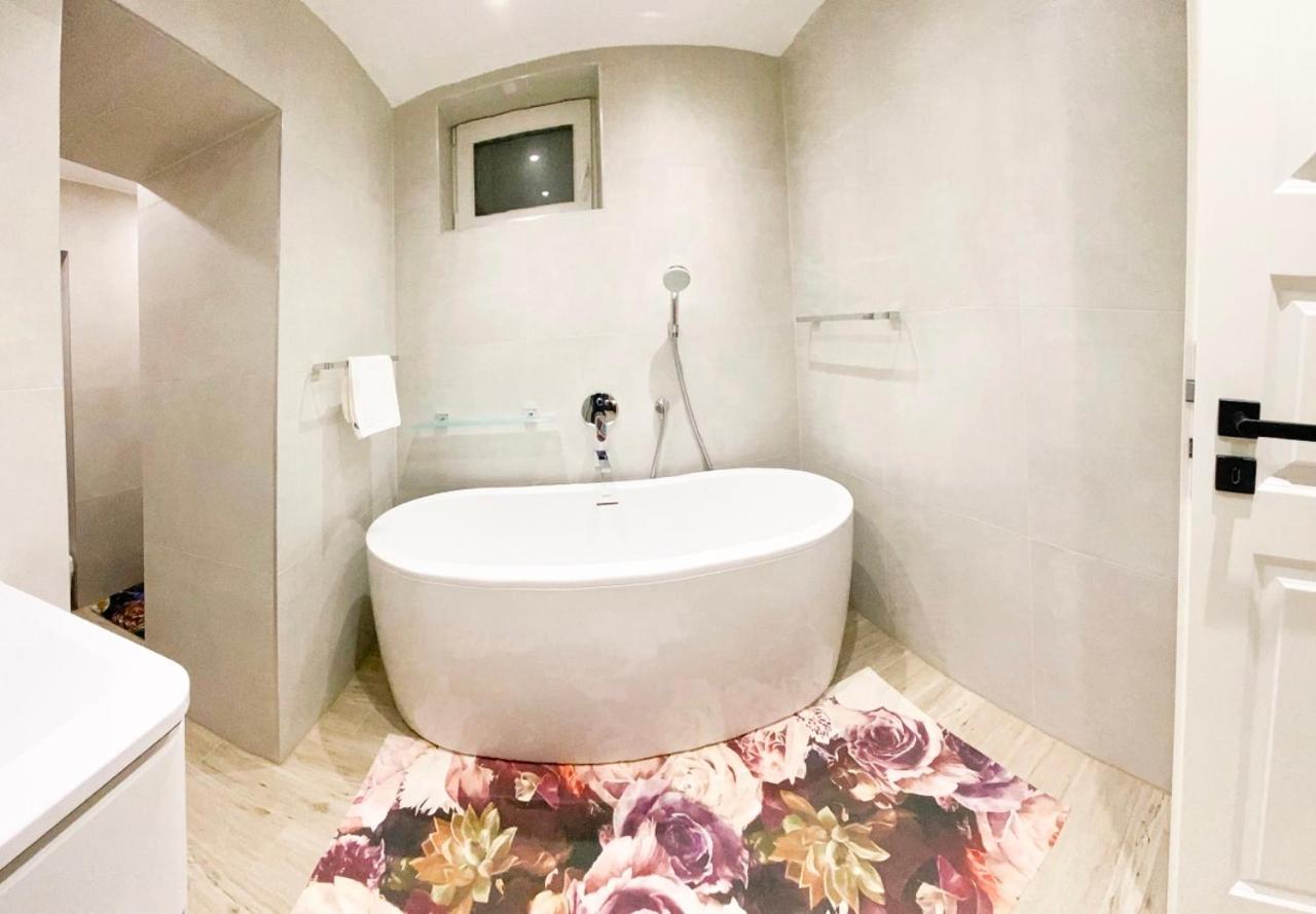 Wila Doo Benjamin Apartment *